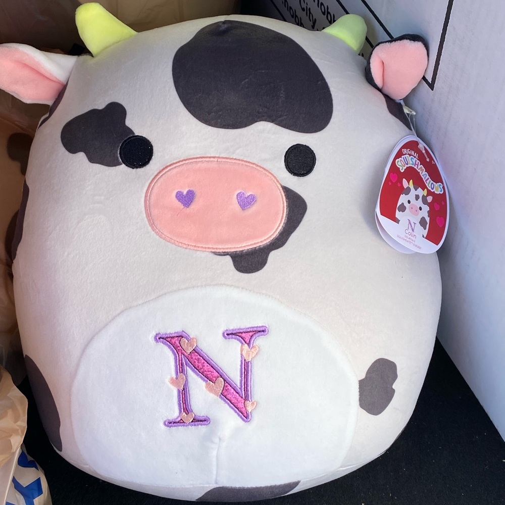 Squishmallows Colin the Cow Bull valentines edition 2022 12” NWT